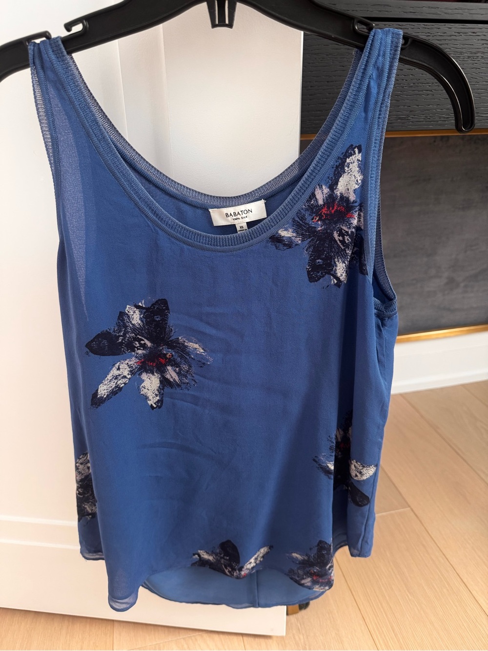 Babaton Silk Blue Floral Sleeveless Blouse -XS